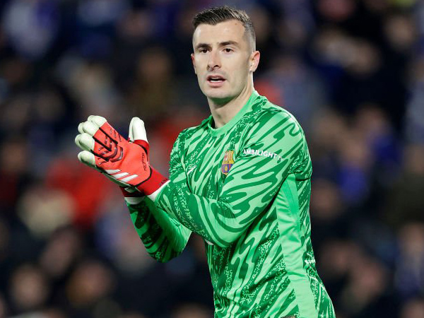 Inaki Pena Menuju Italia: Como Tawarkan Babak Baru dalam Karier